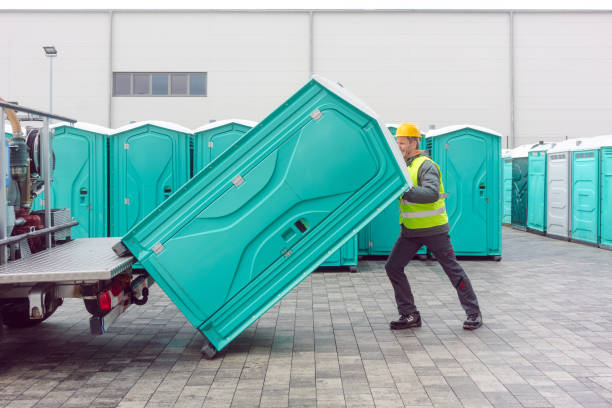 Portable Toilet Options We Offer in Madelia, MN